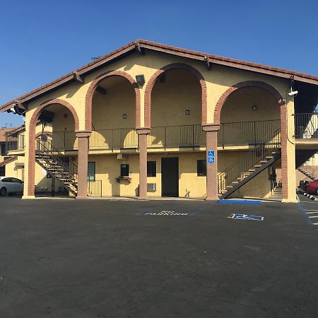 Sierra Inn South El Monte Dış mekan fotoğraf