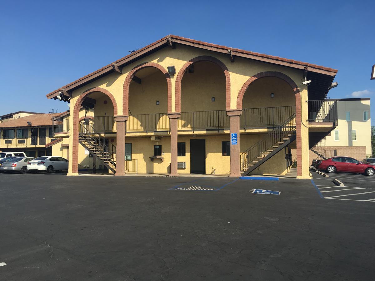 Sierra Inn South El Monte Dış mekan fotoğraf